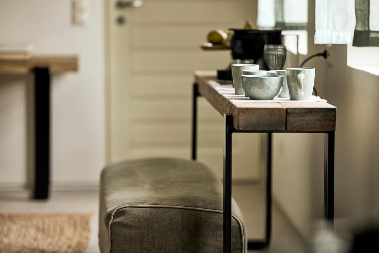 Niove Suites Milos Plaka  Luaran gambar